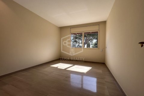 Villa de 4 dormitorios en venta en Barcelona, Cataluña, Spain № 1300 - foto 18