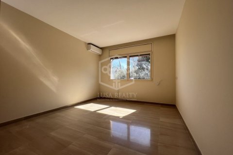 Villa de 4 dormitorios en venta en Barcelona, Cataluña, Spain № 1300 - foto 23