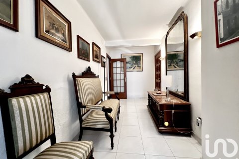 Villa de 6 dormitorios en venta en Pineda de Mar, Barcelona, Cataluña, Spain № 5015 - foto 3