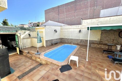 Villa de 6 dormitorios en venta en Pineda de Mar, Barcelona, Cataluña, Spain № 5015 - foto 8