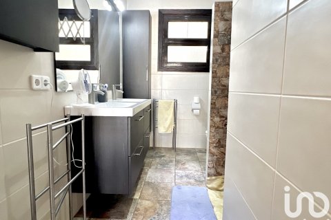 Villa de 6 dormitorios en venta en Pineda de Mar, Barcelona, Cataluña, Spain № 5015 - foto 13