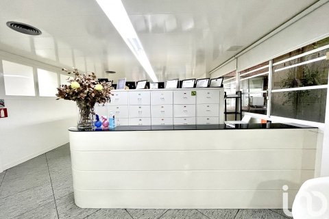 Купить коммерческую недвижимость в Барселона, Испания с 1 спальня, 184м², № 5014 - фото 9