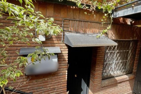 Propiedad comercial de 1 dormitorio en venta en Barcelona, Cataluña, Spain № 5014