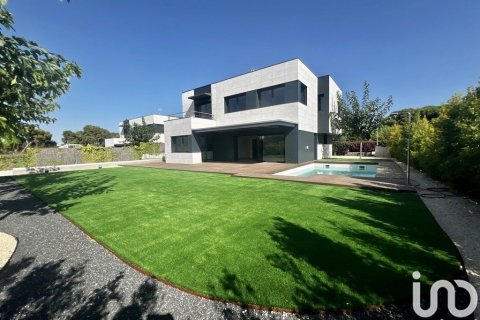 Сasa de 5 dormitorios en venta en Sant Andreu de Llavaneres, Barcelona, Cataluña, Spain № 5013