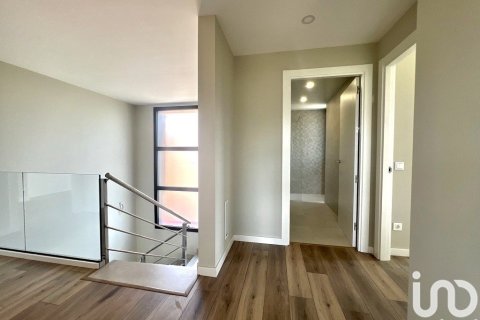 Сasa de 5 dormitorios en venta en Sant Andreu de Llavaneres, Barcelona, Cataluña, Spain № 5013 - foto 16