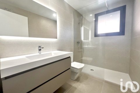 Сasa de 5 dormitorios en venta en Sant Andreu de Llavaneres, Barcelona, Cataluña, Spain № 5013 - foto 23