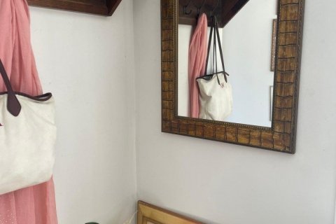 Сasa de 2 dormitorios en venta en Girona, Gerona, Cataluña, Spain № 5010 - foto 22