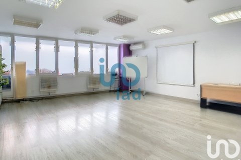 Propiedad comercial de 291 m² en venta en Barcelona, Cataluña, Spain № 5011 - foto 13