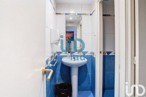 Propiedad comercial de 291 m² en venta en Barcelona, Cataluña, Spain № 5011 - foto 18