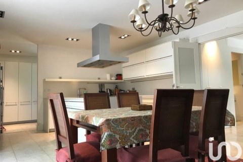 Сasa de 5 dormitorios en venta en S'Agaró, Gerona, Cataluña, Spain № 5012 - foto 5