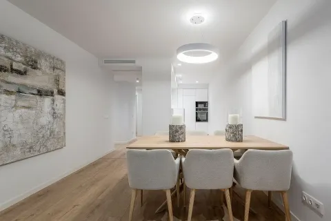 Estudio en venta en Barcelona, Cataluña, Spain № 1411 - foto 7