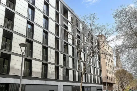 Estudio en venta en Barcelona, Cataluña, Spain № 1411 - foto 26