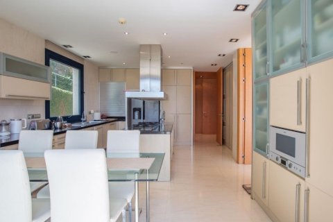 7 bedrooms house for sale in Sant Andreu de Llavaneres, Barcelona, Catalonia, Spain № 1416 - photo 14