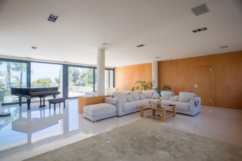 7 bedrooms house for sale in Sant Andreu de Llavaneres, Barcelona, Catalonia, Spain № 1416 - photo 9