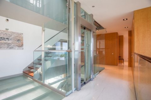 7 bedrooms house for sale in Sant Andreu de Llavaneres, Barcelona, Catalonia, Spain № 1416 - photo 27