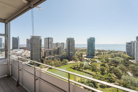 Apartamento de 2 dormitorios en venta en Barcelona, Cataluña, Spain № 1412