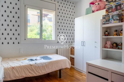 Сasa de 4 dormitorios en venta en Sitges, Barcelona, Cataluña, Spain № 2385 - foto 12