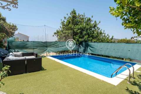 Сasa de 4 dormitorios en venta en Sitges, Barcelona, Cataluña, Spain № 2384 - foto 3