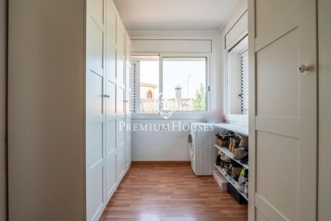 Сasa de 4 dormitorios en venta en Sitges, Barcelona, Cataluña, Spain № 2384 - foto 27