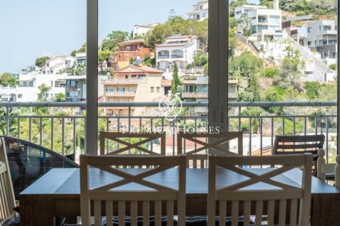 Сasa de 4 dormitorios en venta en Sitges, Barcelona, Cataluña, Spain № 2384 - foto 11