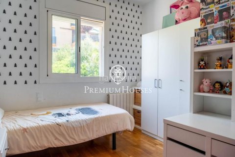 Сasa de 4 dormitorios en venta en Sitges, Barcelona, Cataluña, Spain № 2384 - foto 20