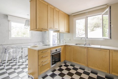 Сasa de 5 dormitorios en venta en Sitges, Barcelona, Cataluña, Spain № 6492 - foto 6