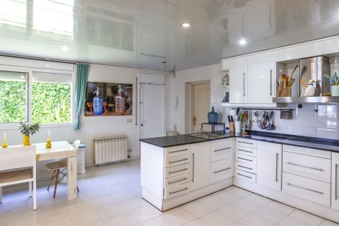 Сasa de 7 dormitorios en venta en Sitges, Barcelona, Cataluña, Spain № 6490 - foto 12