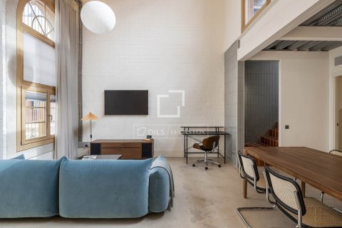 Apartamento de 2 dormitorios en alquiler en Barcelona, Cataluña, Spain № 6494 - foto 4