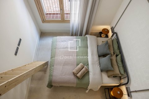 Apartamento de 2 dormitorios en alquiler en Barcelona, Cataluña, Spain № 6494 - foto 26