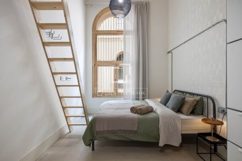 Apartamento de 2 dormitorios en alquiler en Barcelona, Cataluña, Spain № 6494 - foto 20