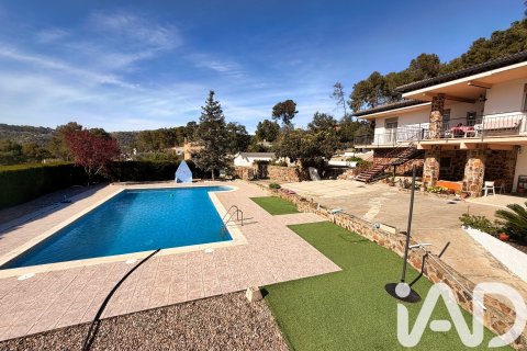 Сasa de 5 dormitorios en venta en Olesa de Bonesvalls, Barcelona, Cataluña, Spain № 7489