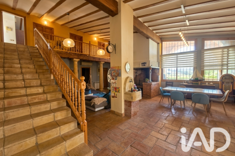 Сasa de 5 dormitorios en venta en Montbrió del Camp, Tarragona, Cataluña, Spain № 8389 - foto 11