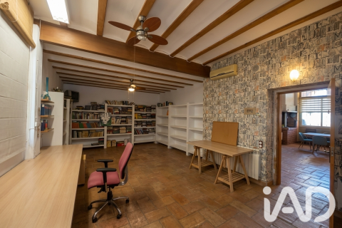 Сasa de 5 dormitorios en venta en Montbrió del Camp, Tarragona, Cataluña, Spain № 8389 - foto 17