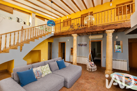 Сasa de 5 dormitorios en venta en Montbrió del Camp, Tarragona, Cataluña, Spain № 8389 - foto 23