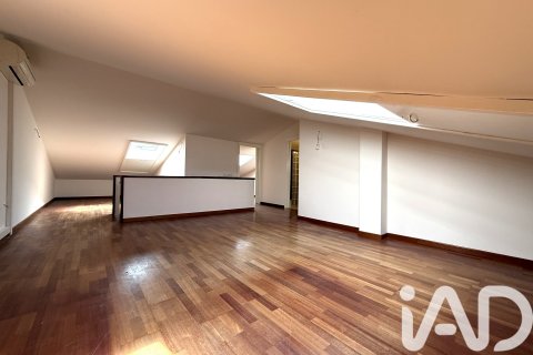 Сasa de 5 dormitorios en venta en Sant Andreu de Llavaneres, Barcelona, Cataluña, Spain № 8390 - foto 3