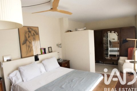 Сasa de 5 dormitorios en venta en Sant Andreu de Llavaneres, Barcelona, Cataluña, Spain № 8390 - foto 14
