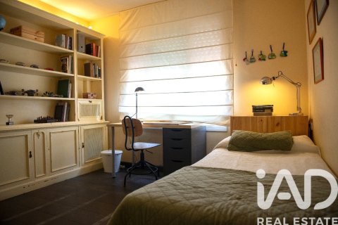 Сasa de 5 dormitorios en venta en Sant Andreu de Llavaneres, Barcelona, Cataluña, Spain № 8390 - foto 8