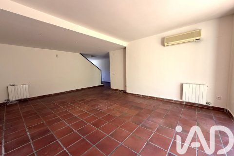 Сasa de 5 dormitorios en venta en Sant Andreu de Llavaneres, Barcelona, Cataluña, Spain № 8390 - foto 18