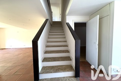 Сasa de 5 dormitorios en venta en Sant Andreu de Llavaneres, Barcelona, Cataluña, Spain № 8390 - foto 24