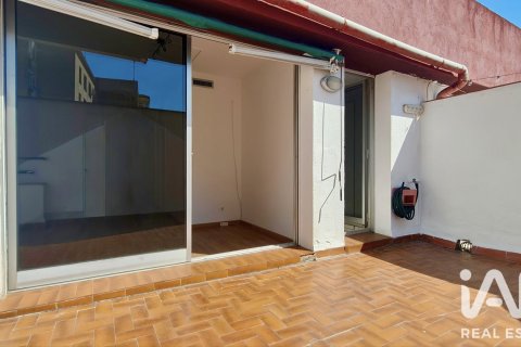 Ático de 1 dormitorio en venta en Barcelona, Cataluña, Spain № 8372 - foto 13