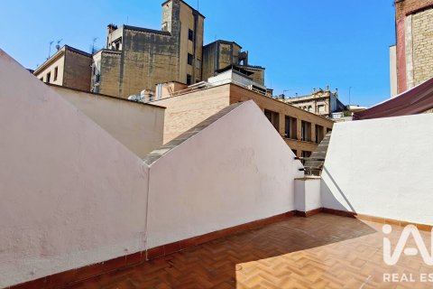 Ático de 1 dormitorio en venta en Barcelona, Cataluña, Spain № 8372 - foto 11