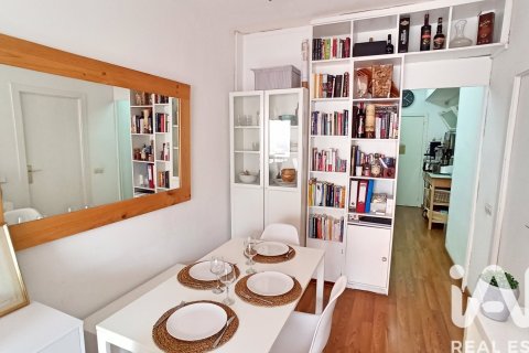 Ático de 1 dormitorio en venta en Barcelona, Cataluña, Spain № 8372 - foto 24