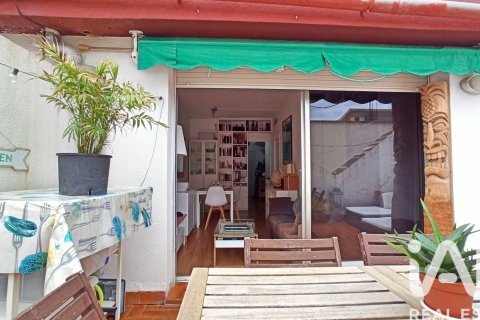 Ático de 1 dormitorio en venta en Barcelona, Cataluña, Spain № 8372 - foto 29
