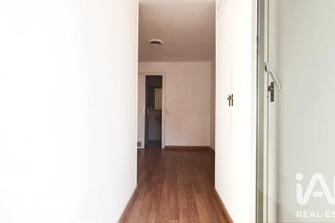 Ático de 1 dormitorio en venta en Barcelona, Cataluña, Spain № 8372 - foto 8