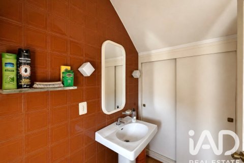 Propiedad comercial de 826 m² en venta en Móra d'Ebre, Tarragona, Cataluña, Spain № 8371 - foto 5