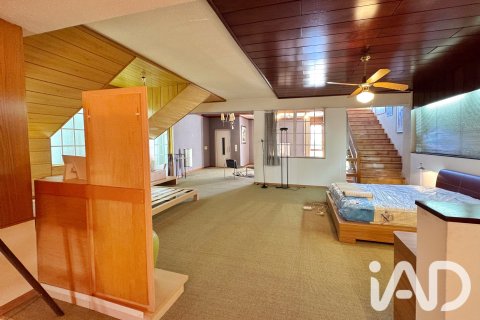 Propiedad comercial de 826 m² en venta en Móra d'Ebre, Tarragona, Cataluña, Spain № 8371 - foto 14