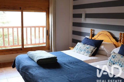 Propiedad comercial de 2731 m² en venta en Alp, Gerona, Cataluña, Spain № 8374 - foto 14