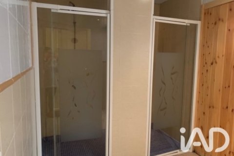 Propiedad comercial de 2731 m² en venta en Alp, Gerona, Cataluña, Spain № 8374 - foto 5