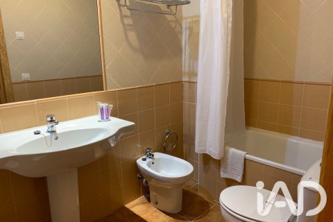 Propiedad comercial de 2731 m² en venta en Alp, Gerona, Cataluña, Spain № 8374 - foto 9