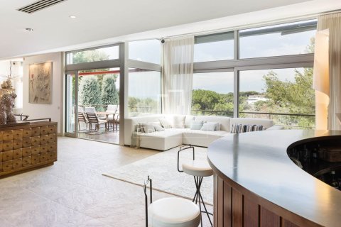 Villa de 6 dormitorios en venta en Sant Vicenc De Montalt, Barcelona, Cataluña, Spain № 4356 - foto 5